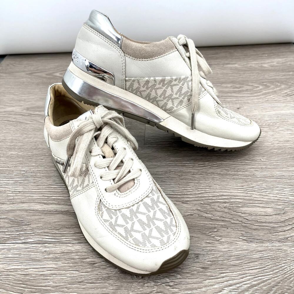 MICHAEL KORS Womens Allie Monogram Lace Up Logo Fashion Sneakers Vanilla - Sz 7